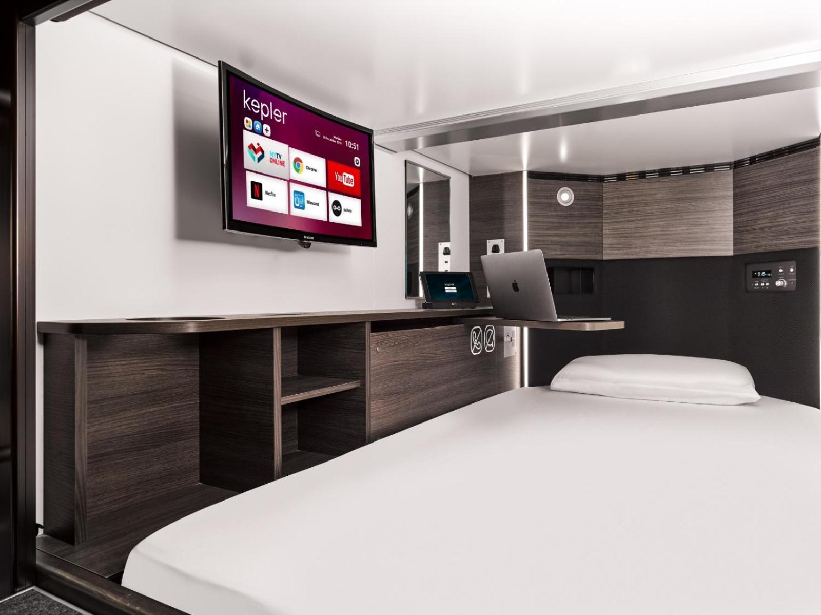 Ieki Kepler Club Riga Airport Hotel - Landside Public Area מראה חיצוני תמונה